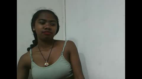 Snapshot of francinealdy chatting on 10-23-25, 05:12 francinealdy online show from 10-23-25, 05:12