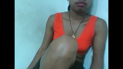 Snapshot of francinealdy chatting on 10-25-25, 07:16 francinealdy online show from 10-25-25, 07:16