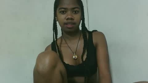 Snapshot of francinealdy chatting on 11-13-25, 02:32 francinealdy online show from 11-13-25, 02:32