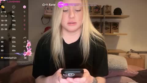 Snapshot of francis_digby chatting on 10-09-25, 06:50 Francis Digby online show from 10-09-25, 06:50