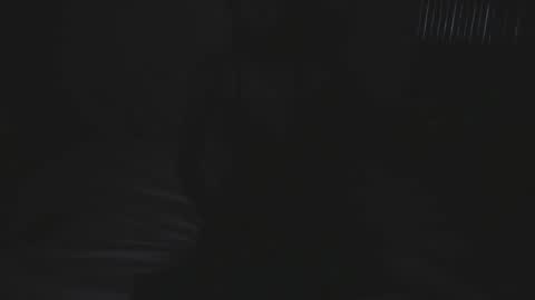 Snapshot of francis_leams chatting on 10-21-25, 08:53 Laura online show from 10-21-25, 08:53