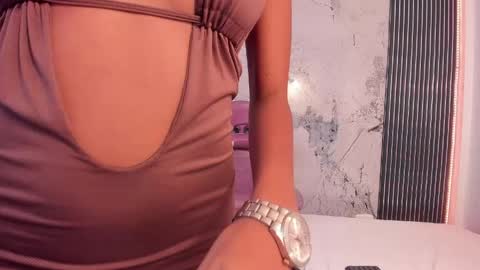 Laura online show from 06-09-26, 07:25