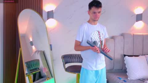 Franco online show from 11-18-25, 09:19