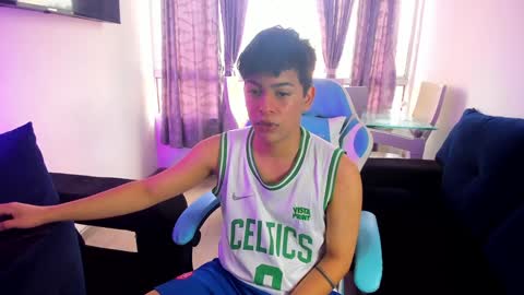 frank online show from 01-17-25, 04:26