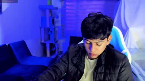 frank online show from 10-04-25, 02:42