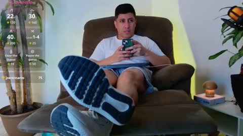 Snapshot of francodelacruz chatting on 10-01-25, 12:11 Francum online show from 10-01-25, 12:11