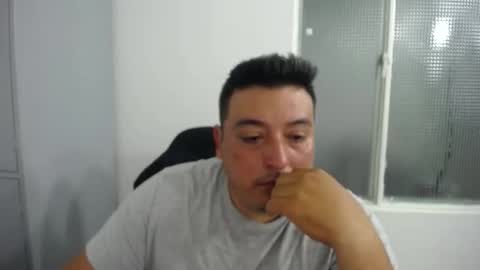 Juan online show from 12-02-25, 03:45