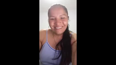 Snapshot of francy_froz chatting on 05-11-26, 04:40 francy froz online show from 05-11-26, 04:40