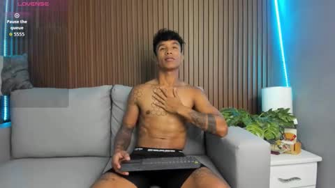 frank98_ online show from 09-25-25, 05:33