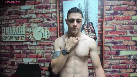 Snapshot of frank_millers chatting on 01-22-25, 02:24 Frank online show from 01-22-25, 02:24