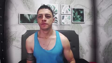 Snapshot of frank_millers chatting on 01-28-25, 12:43 Frank online show from 01-28-25, 12:43