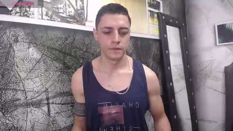 Snapshot of frank_millers chatting on 01-30-25, 05:17 Frank online show from 01-30-25, 05:17