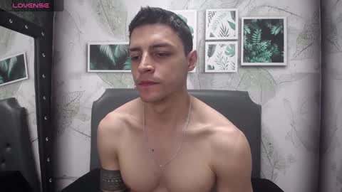 Snapshot of frank_millers chatting on 02-03-25, 10:21 Frank online show from 02-03-25, 10:21