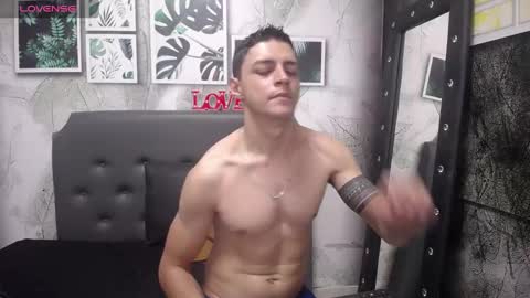 Snapshot of frank_millers chatting on 02-04-25, 06:27 Frank online show from 02-04-25, 06:27