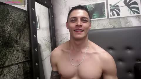 Snapshot of frank_millers chatting on 02-26-25, 08:54 Frank online show from 02-26-25, 08:54