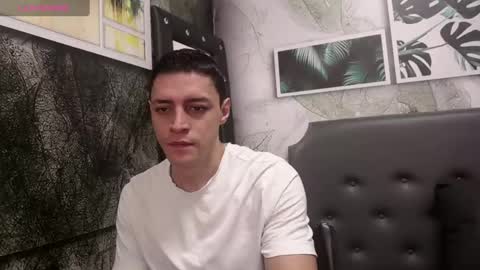 Snapshot of frank_millers chatting on 03-05-25, 12:44 Frank online show from 03-05-25, 12:44