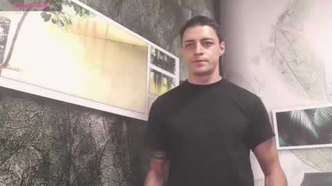 Snapshot of frank_millers chatting on 03-12-25, 09:24 Frank online show from 03-12-25, 09:24