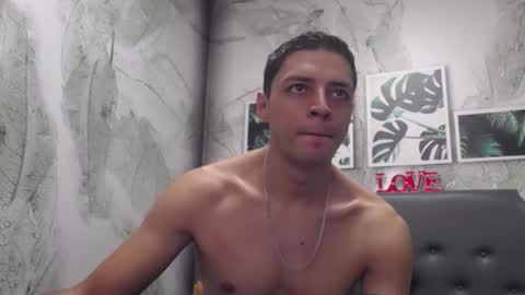 Snapshot of frank_millers chatting on 09-09-25, 11:48 Frank online show from 09-09-25, 11:48