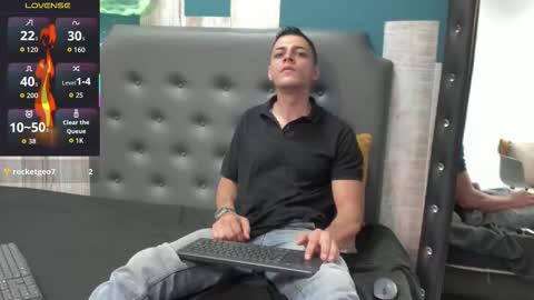 Snapshot of frank_millers chatting on 10-23-25, 08:07 Frank online show from 10-23-25, 08:07