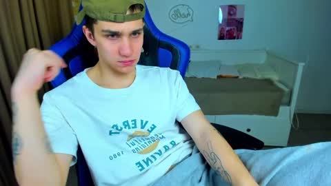 Frank online show from 04-09-26, 04:56