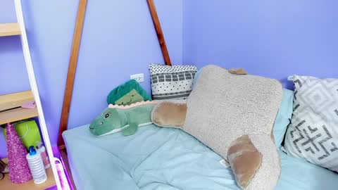 Sasha  online show from 12-25-24, 03:29