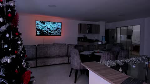 Frank Farrell. Hey remember to give me a thumbs up Ty online show from 01-10-25, 10:36