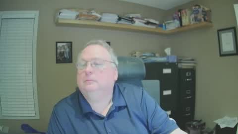 Snapshot of frankie6207 chatting on 03-02-25, 07:43 frankie6207 online show from 03-02-25, 07:43