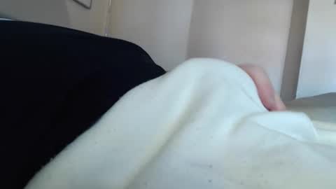 Snapshot of frankiel745 chatting on 09-23-25, 10:07 frankiel745 online show from 09-23-25, 10:07