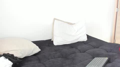 frank online show from 10-19-25, 03:45