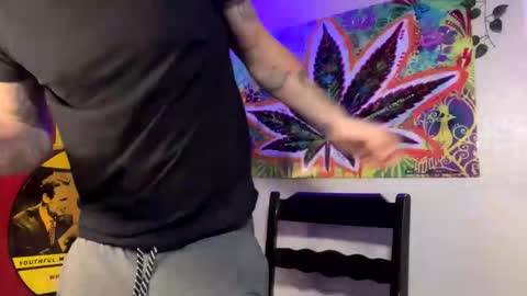 Snapshot of frankoafterdark chatting on 03-22-26, 02:53 Franco online show from 03-22-26, 02:53