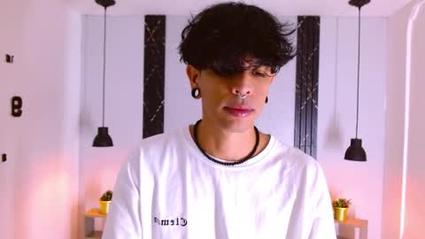 Franvill trato online show from 10-04-25, 08:07