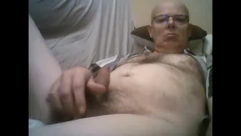 Snapshot of franznaked chatting on 12-29-24, 09:52 Frantz online show from 12-29-24, 09:52