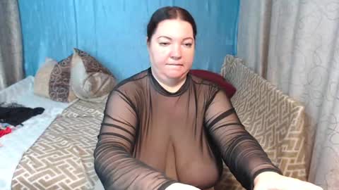 frau_becky online show from 12-12-24, 02:00