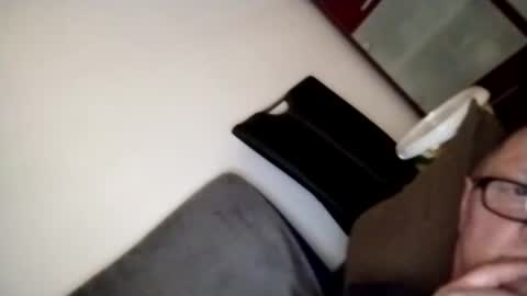 Snapshot of frauenfeind1 chatting on 02-01-25, 12:58 Wolfi online show from 02-01-25, 12:58