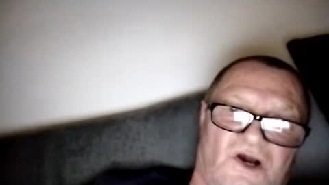 Snapshot of frauenfeind1 chatting on 02-03-25, 02:34 Wolfi online show from 02-03-25, 02:34