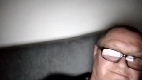 Snapshot of frauenfeind1 chatting on 03-08-25, 04:06 Wolfi online show from 03-08-25, 04:06