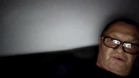 Snapshot of frauenfeind1 chatting on 03-09-25, 08:31 Wolfi online show from 03-09-25, 08:31