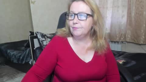 FrauMartha online show from 10-17-25, 12:08