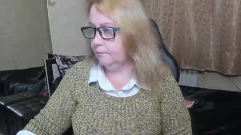 FrauMartha online show from 11-11-25, 03:12