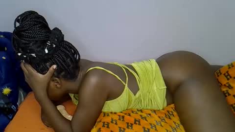 kiki online show from 10-01-25, 06:58