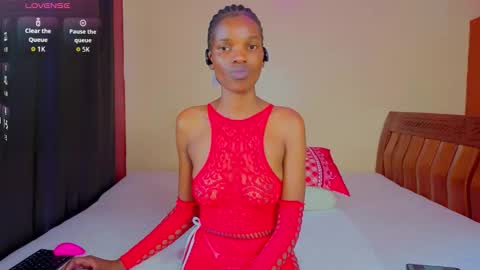 Snapshot of freakky_nessa chatting on 09-15-25, 05:07 Nessa-Independent model online show from 09-15-25, 05:07