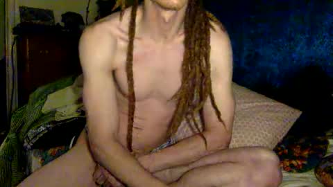 Squirrel twink online show from 12-04-25, 11:46