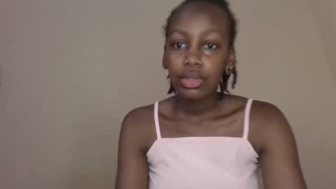 freaky_beauty online show from 05-09-26, 12:21