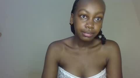freaky_beauty online show from 05-27-26, 10:12