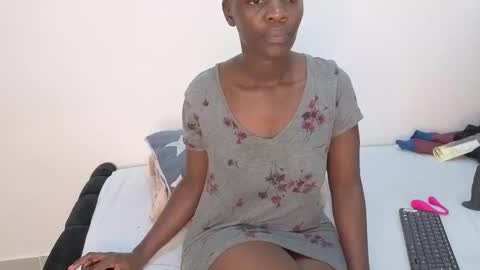 Snapshot of freaky_kandy chatting on 12-01-25, 10:31 Kandy online show from 12-01-25, 10:31