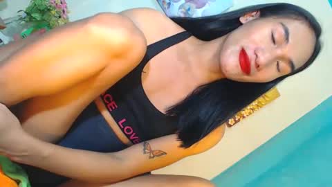 Snapshot of freaky_mariah chatting on 02-13-25, 07:13 just call me mariah online show from 02-13-25, 07:13