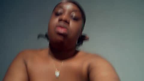 freaky slut5 online show from 12-17-25, 03:56