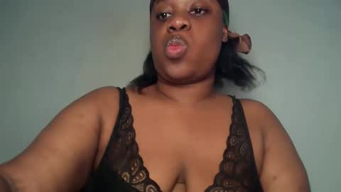 freaky slut5 online show from 04-25-26, 04:15