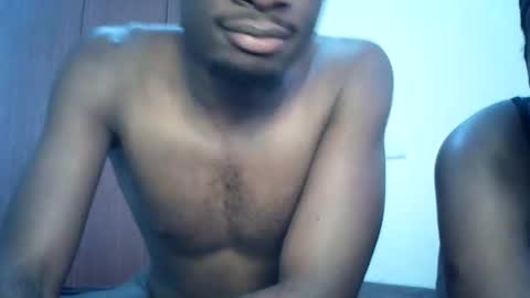 freakyg292511 online show from 04-04-26, 12:02