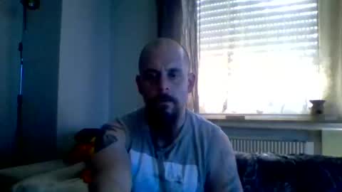 Snapshot of frecherkerl88007 chatting on 04-04-26, 08:12 frecherkerl88007 online show from 04-04-26, 08:12